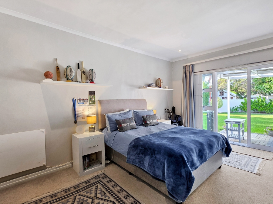 3 Bedroom Property for Sale in Constantia Western Cape